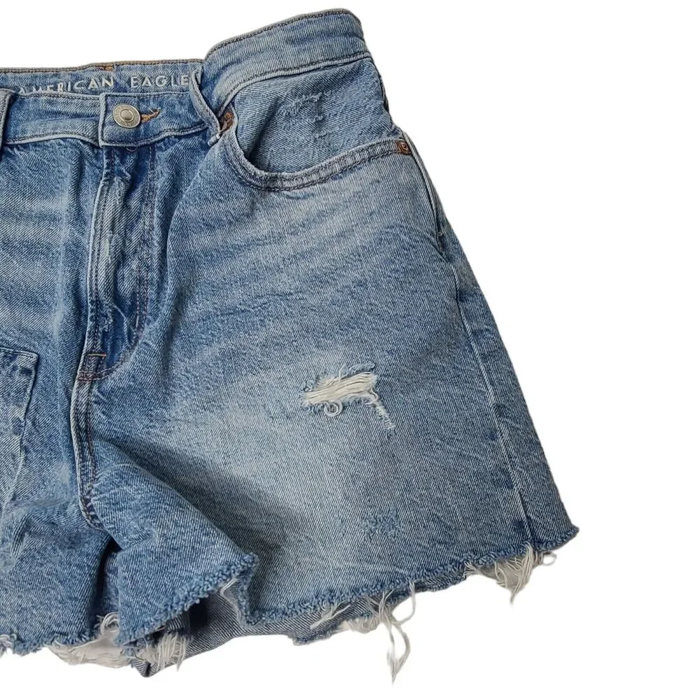 American Eagle Outfitters get ready